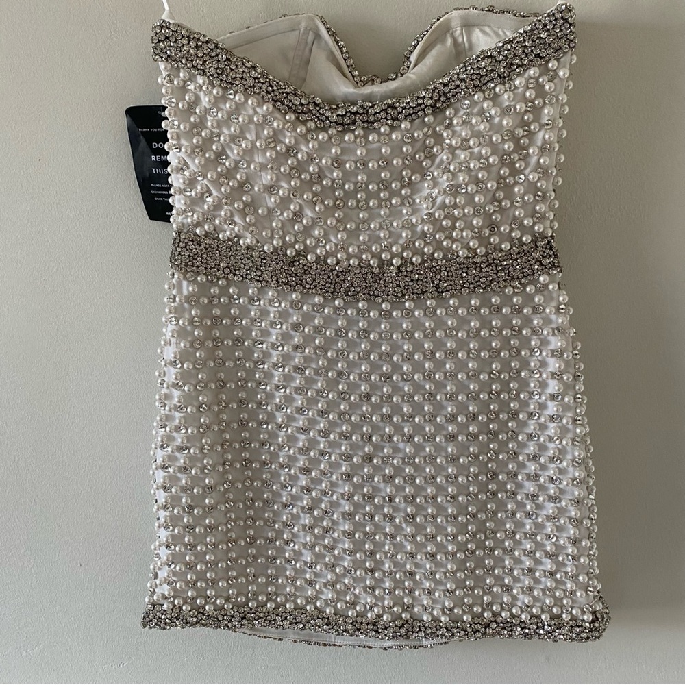 NWT Retrofête Heather Pearl Mini Dress in White/Silver Size XS - Picture 5 of 9